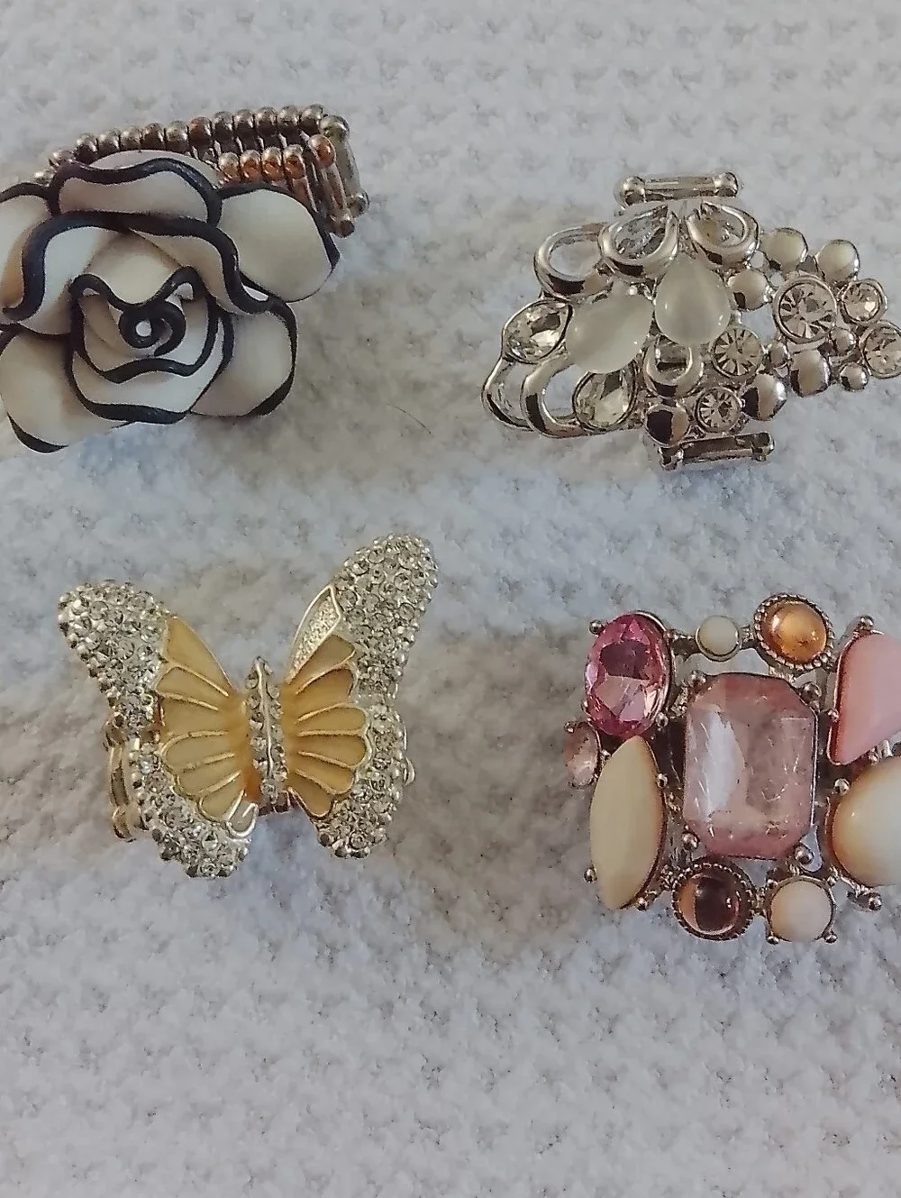 Silvertone Adjustable Rings - Picture 5 of 5